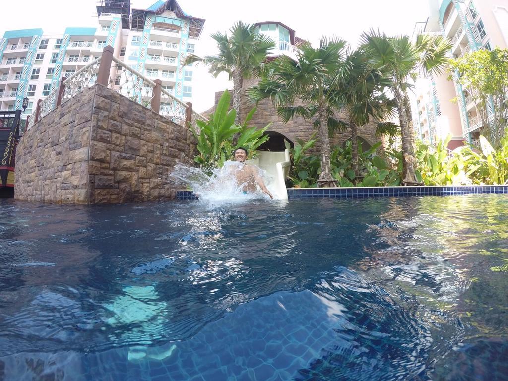 Grand Caribbean Resort Jomtian Pattaya Exterior foto